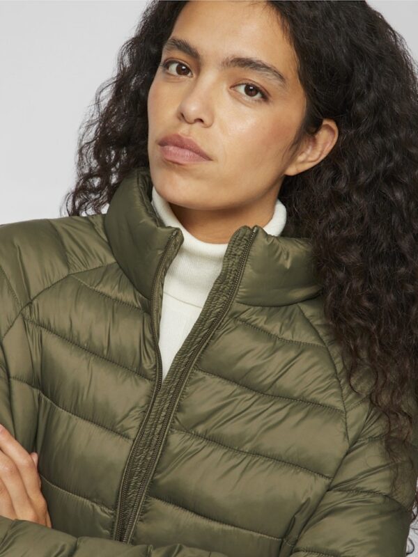 Veste Visibiria (Dusty Olive) de VILA – Image 5