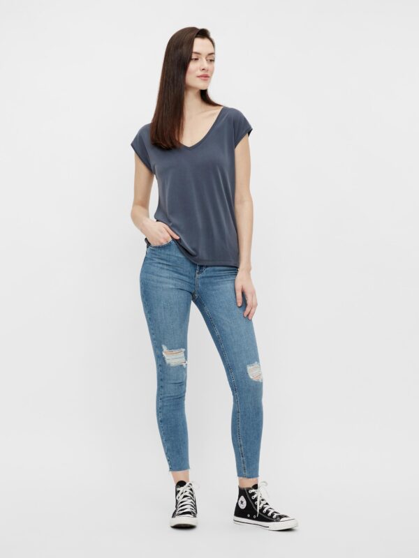 T-shirt PCKAMALA (Ombre blue) de PIECES. – Image 3